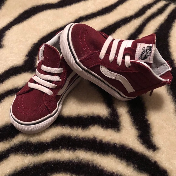 maroon vans size 4